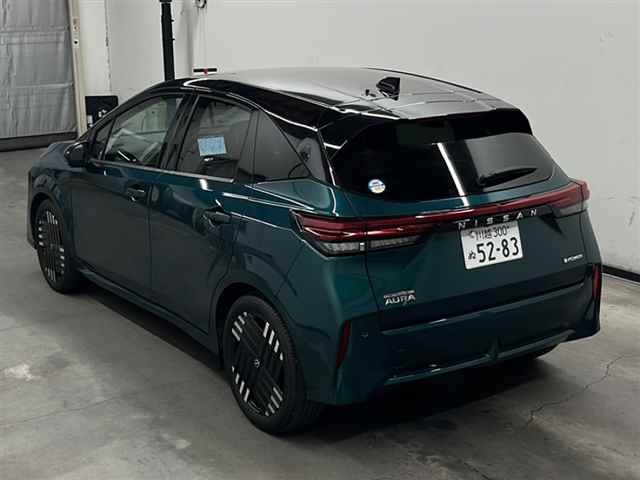 Nissan Note Aura Image 3