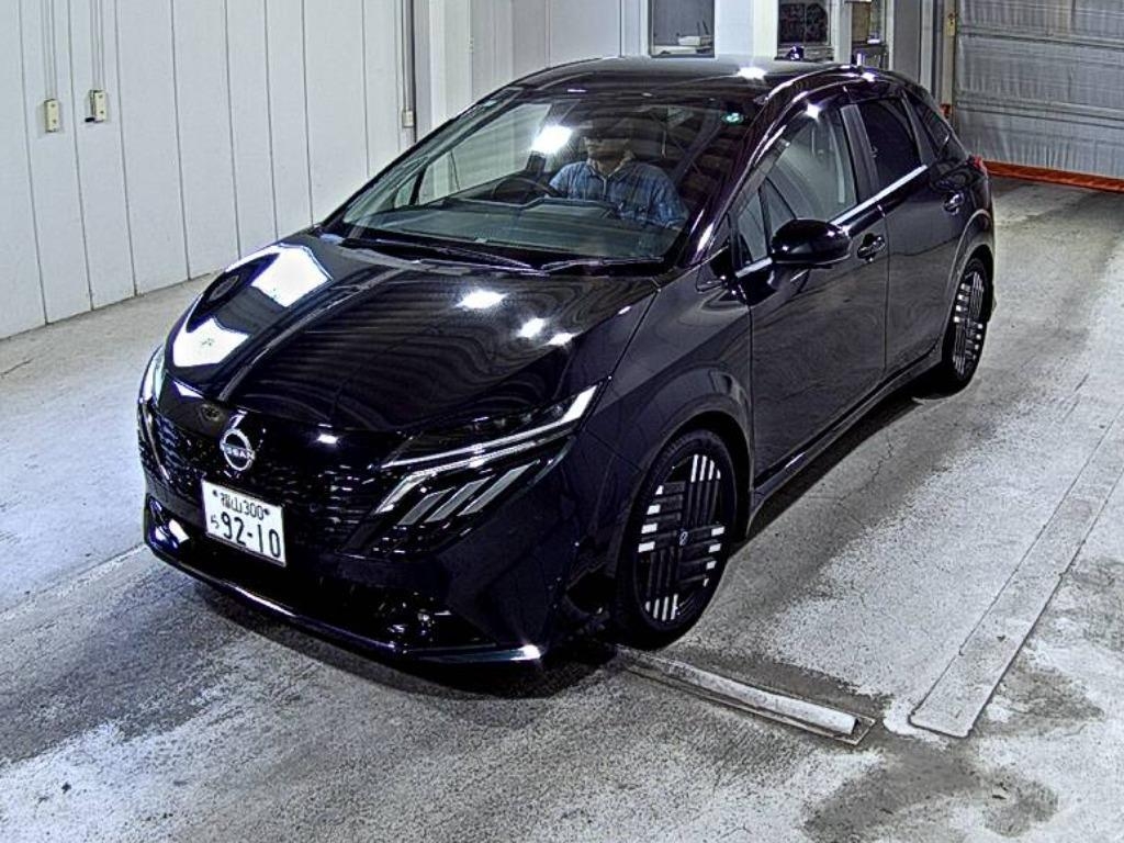 Nissan Note Aura