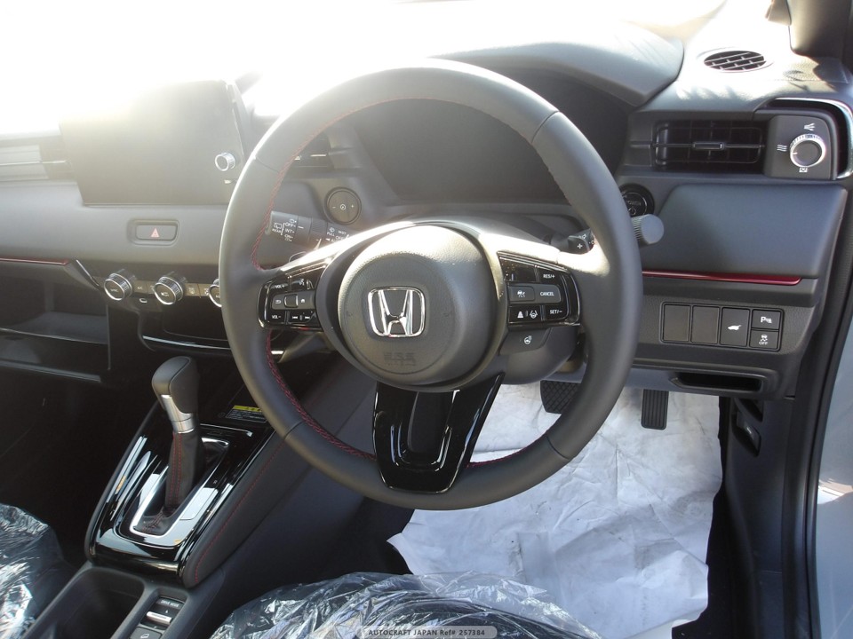 Honda Vezel RS Image 2