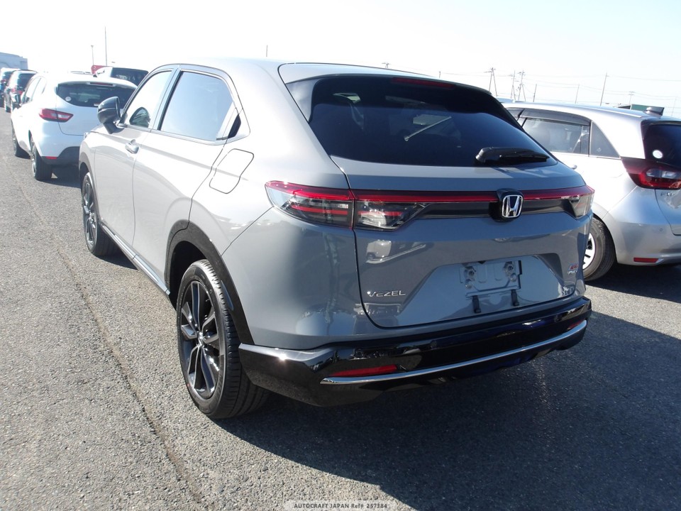 Honda Vezel RS Image 3