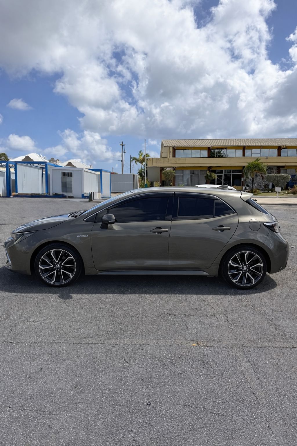 Toyota Corolla Sport Image 2