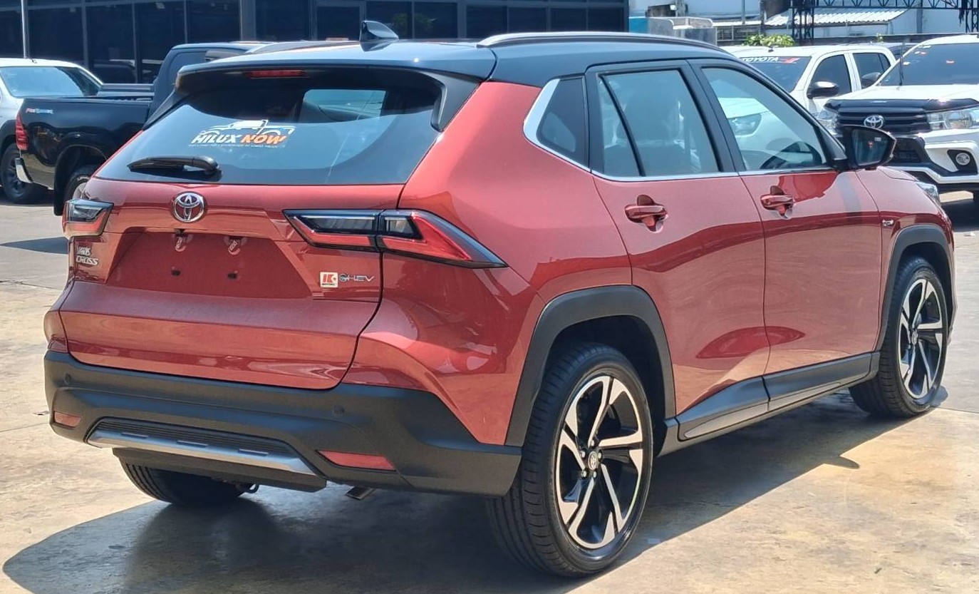Toyota Yaris CROSS Image 4