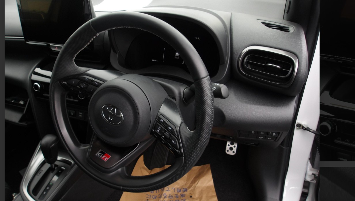 Toyota Yaris CROSS GR Image 3