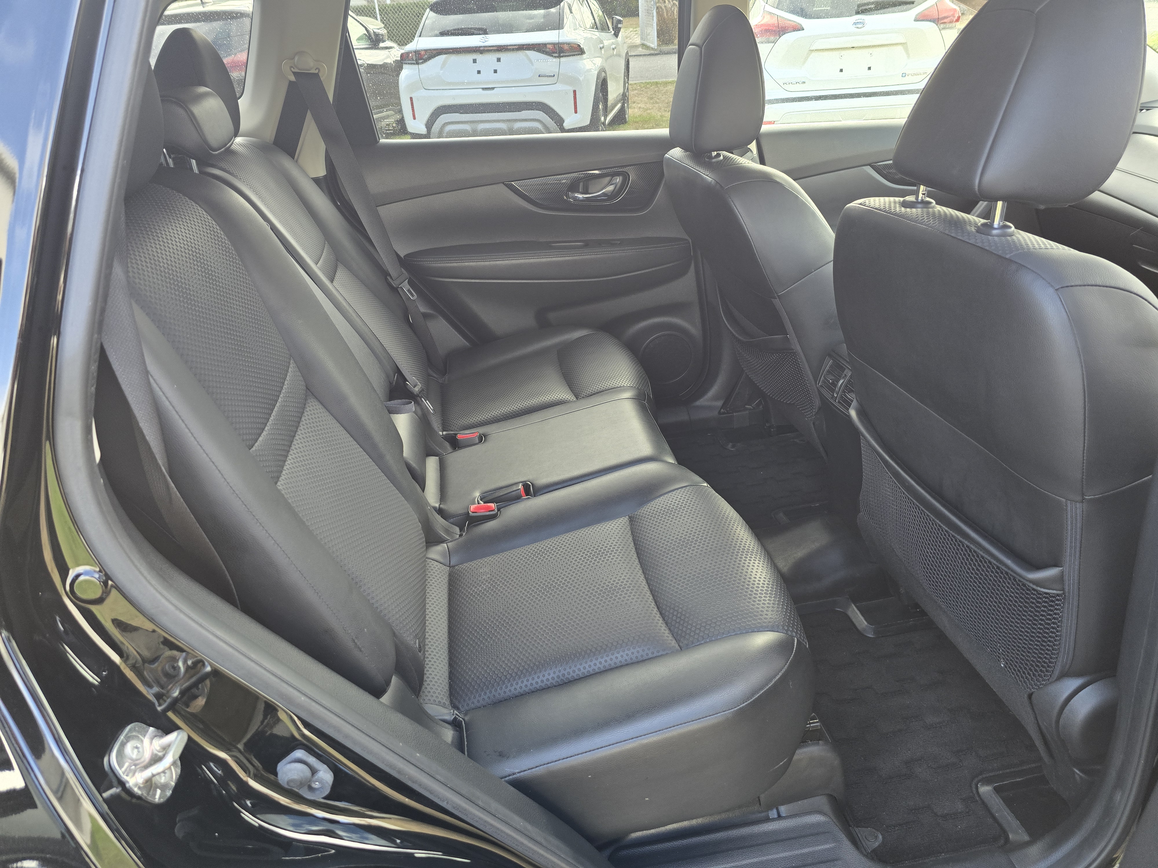 Nissan X-Trail Image 4