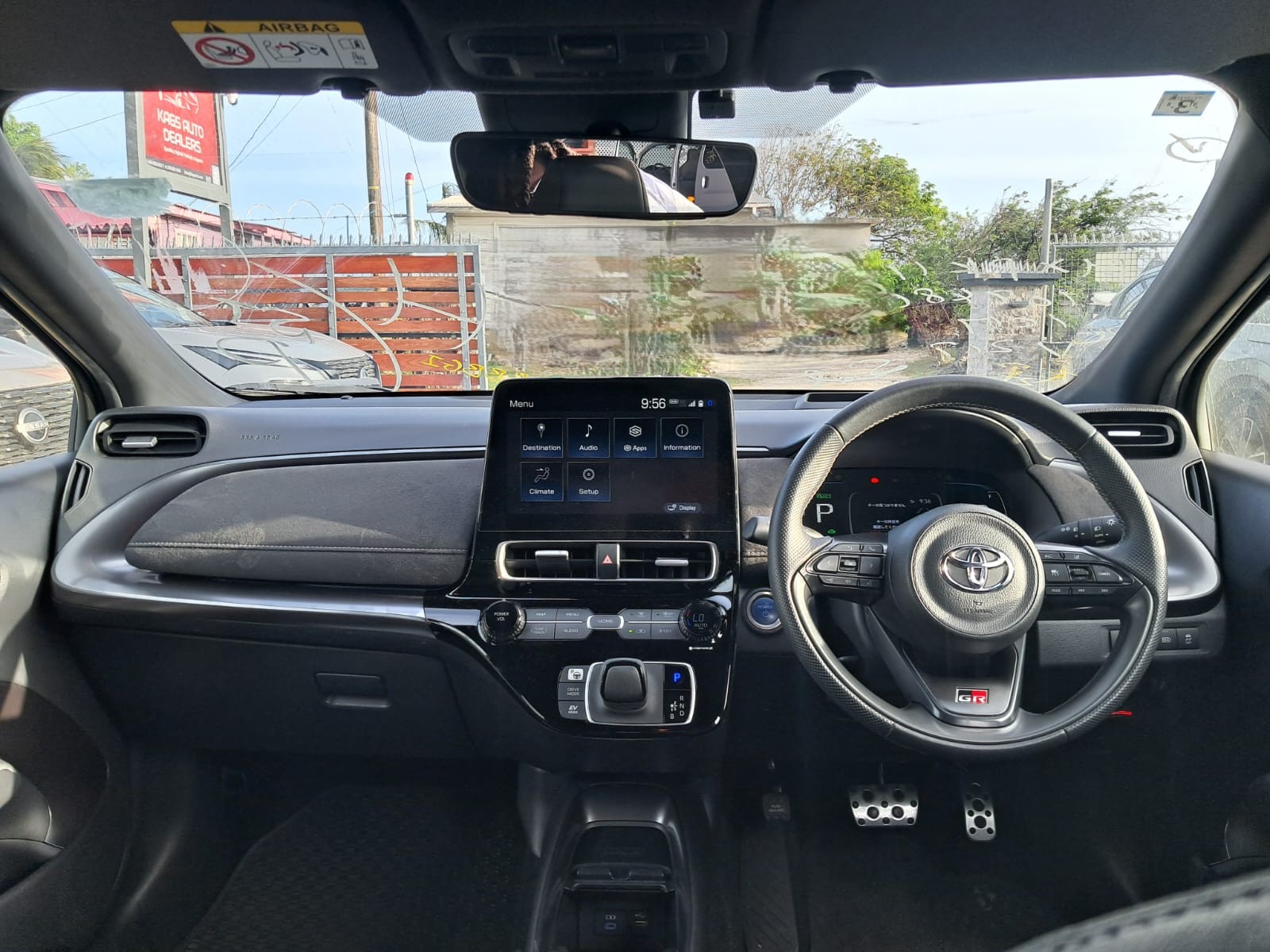 Toyota Aqua Image 2