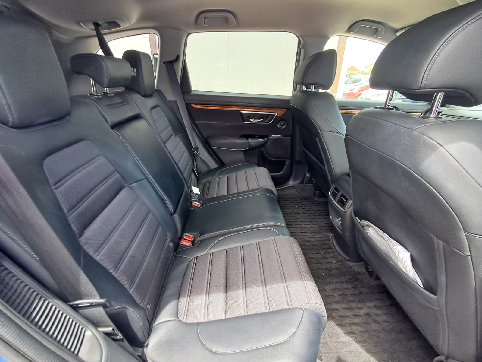 Honda CR-V Image 4