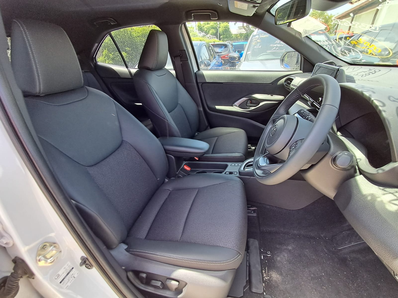 Toyota Yaris CROSS Image 3